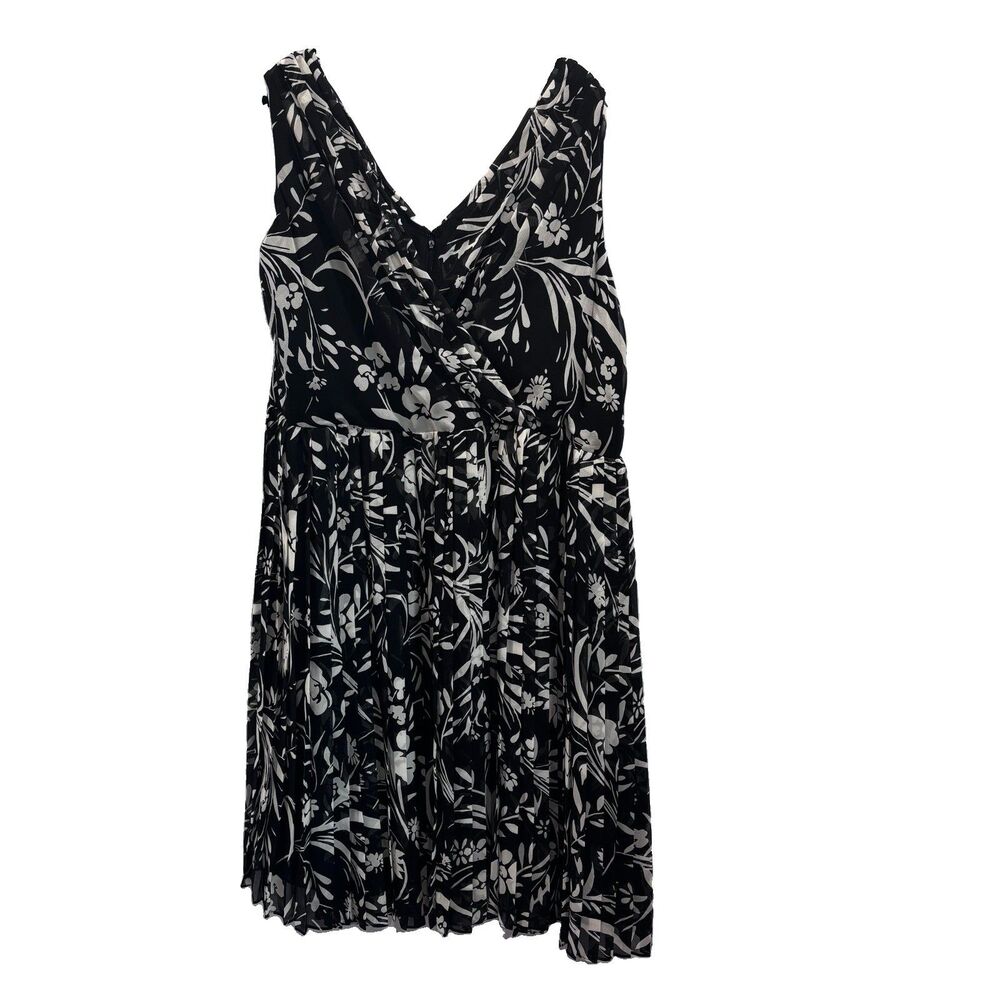 Lauren Ralph Lauren LRL plus size 22W Black floral sleeveless pleated silk dress